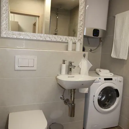 Elegant Central Apt Maribor W/Parking Exterior foto
