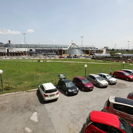 Elegant Central Apt Maribor W/Parking Exterior foto