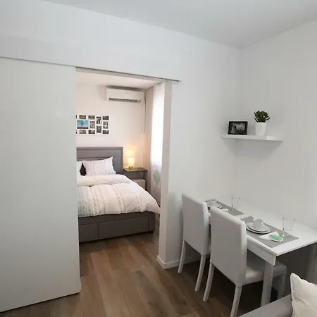 Elegant Central Apt Maribor W/Parking Exterior foto